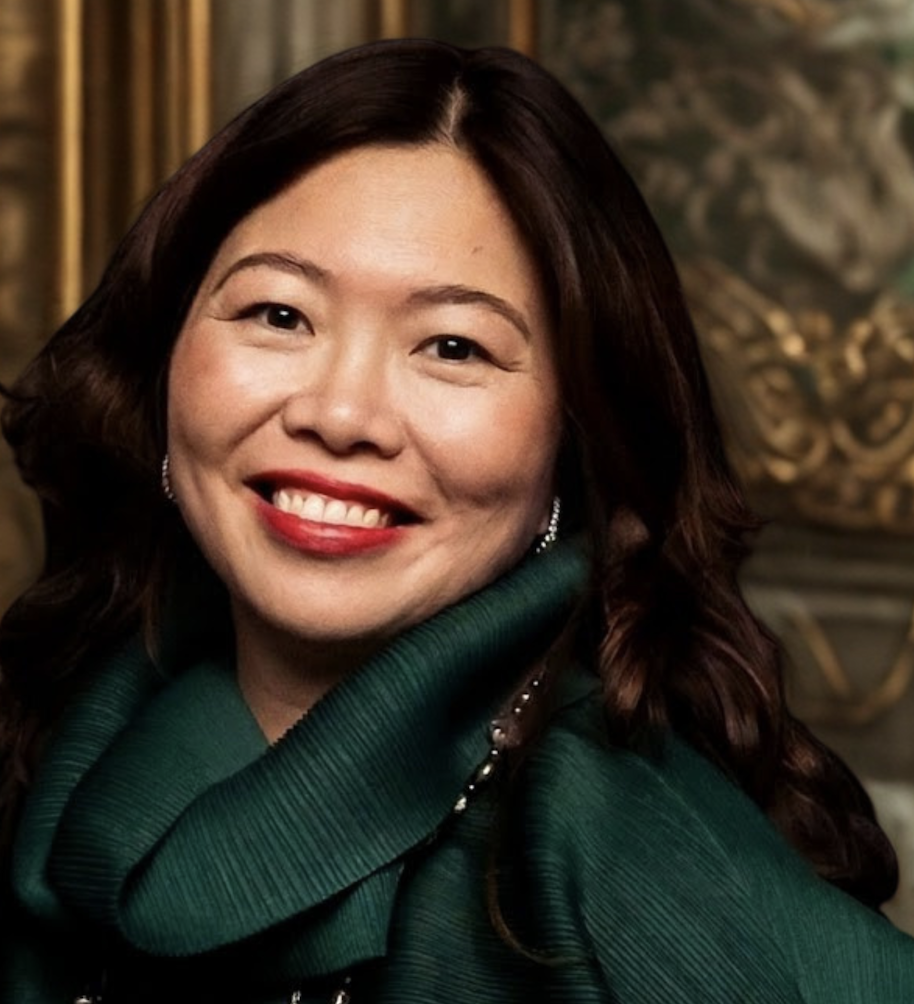 Caroline Dobson, founder of Fine Diamonds Studio